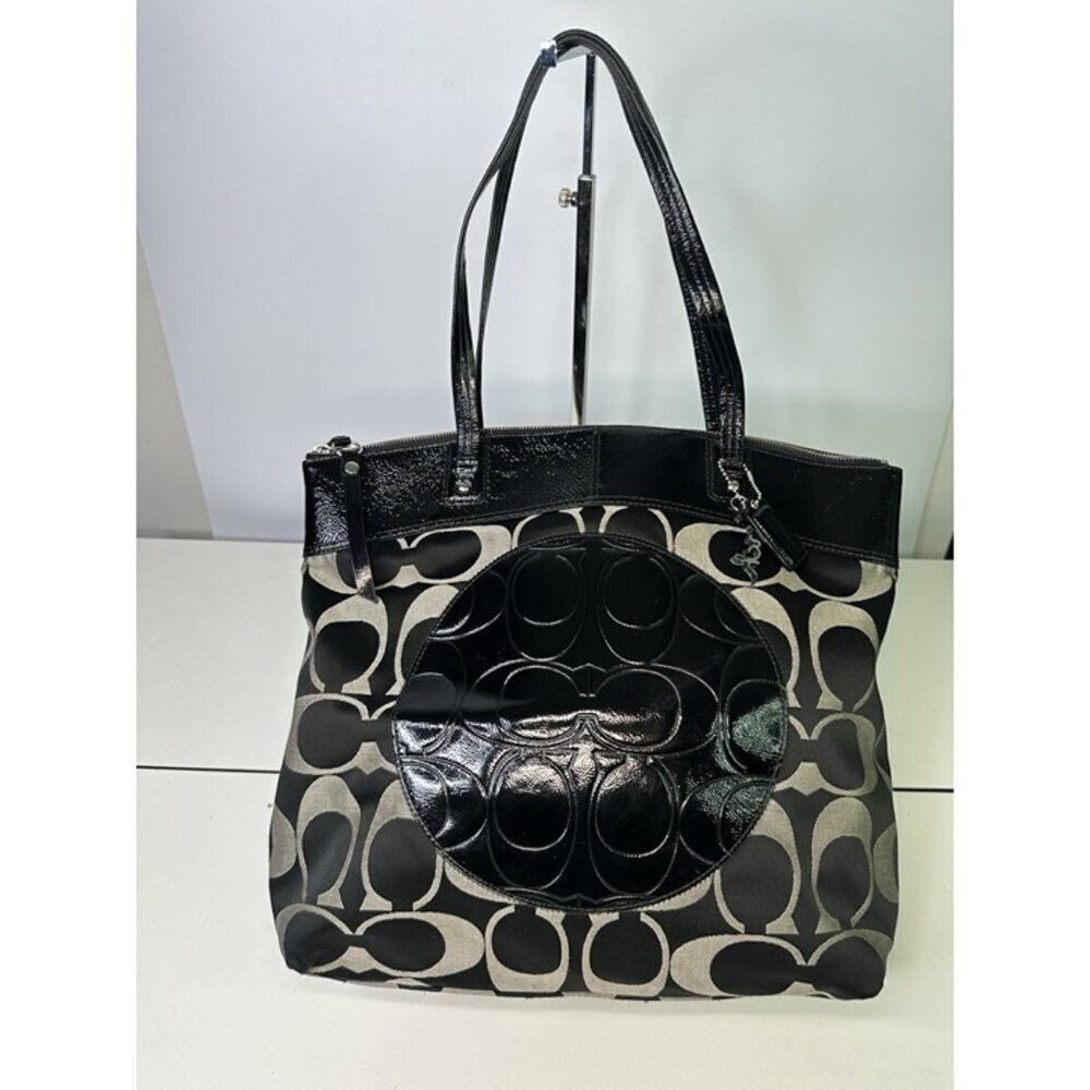 Black Beige Coach Monogram Tote/Shoulder Bag M1182-F18335 Original Keychain Tag